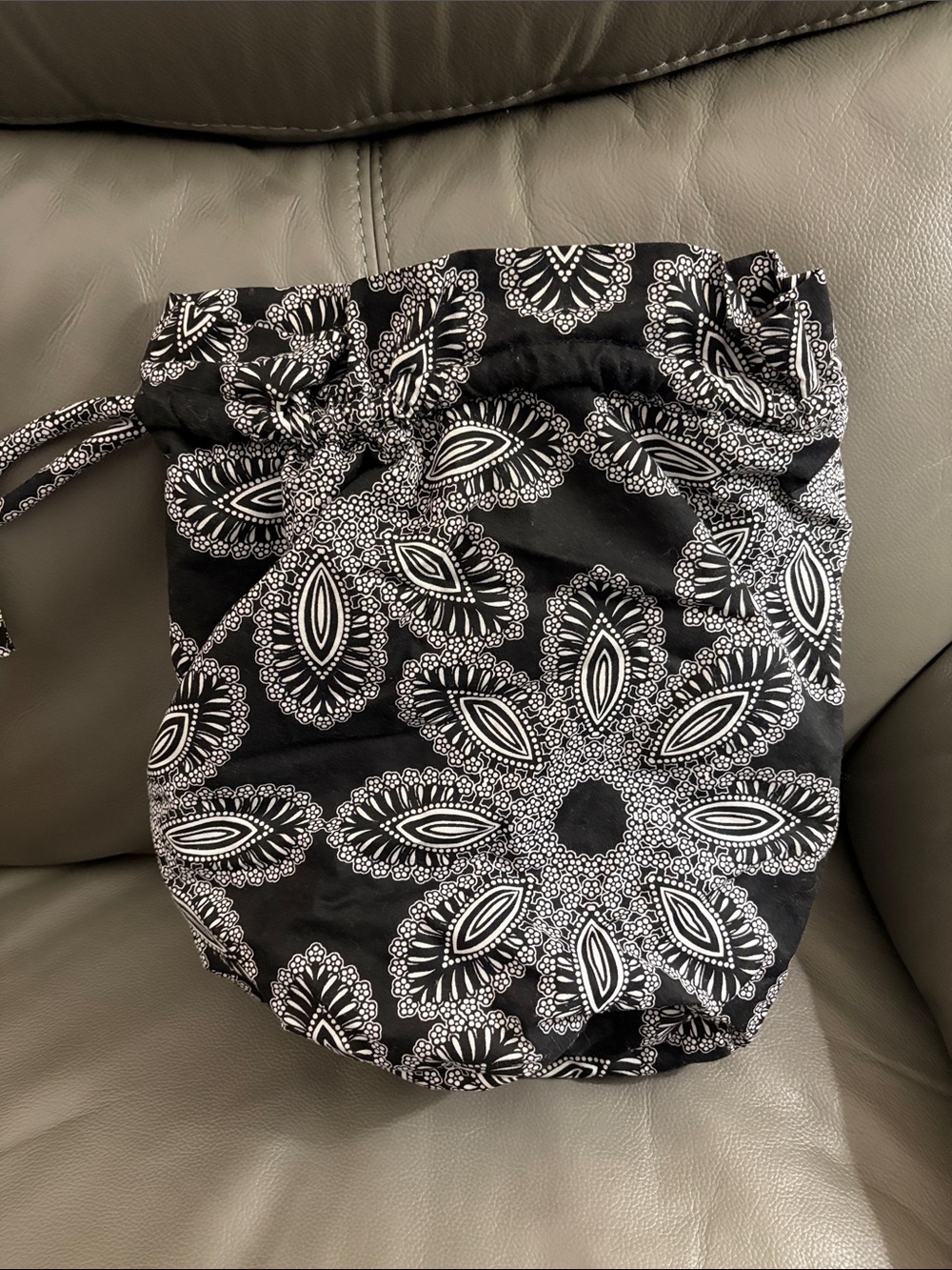 Black & White Floral Drawstring Women’s Bag